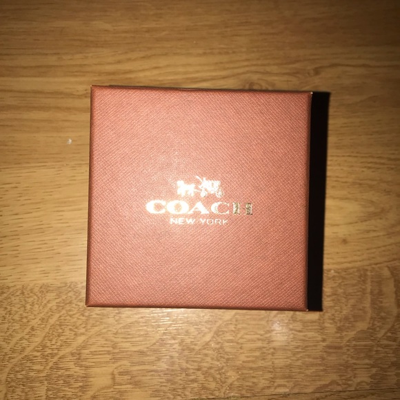 Coach Watch - Picture 3 of 4